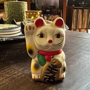 Vintage Lucky Maneki Neko Ceramic Cat Bank Figurine